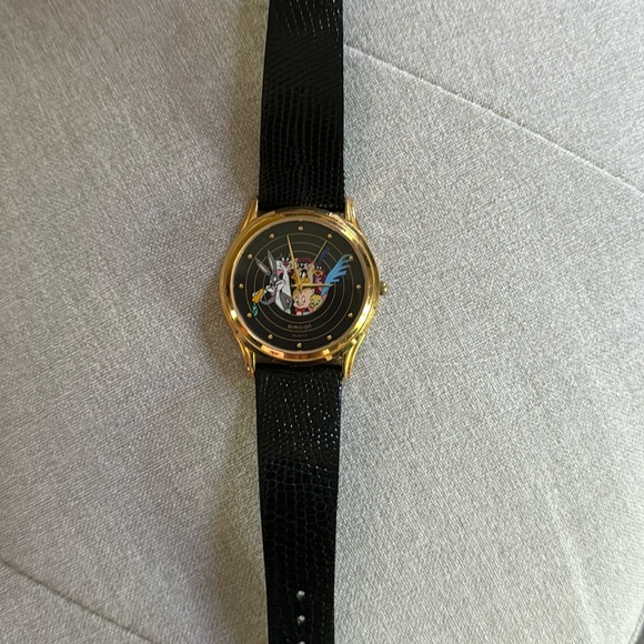 Collectors edition Armitron Looney Tunes watch - Picture 2 of 5